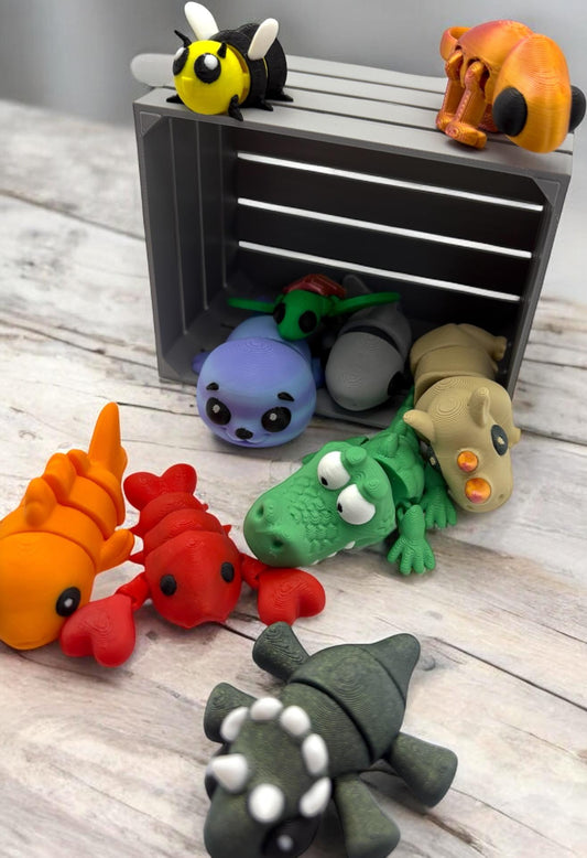 Cute Articulated Animals Bundle with Crate Storage Box - 10 Assorted Animals Fidget Toy Articulated