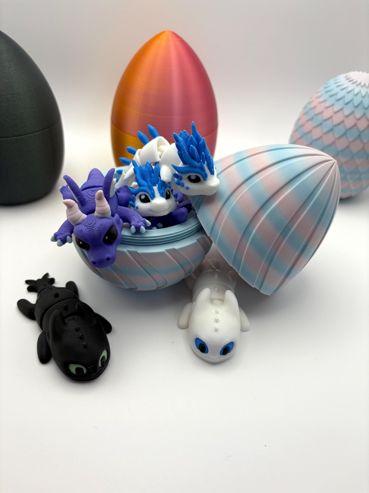 Dragon Egg Mystery Toy – 3 Articulated Dragons Dinosaurs Inside