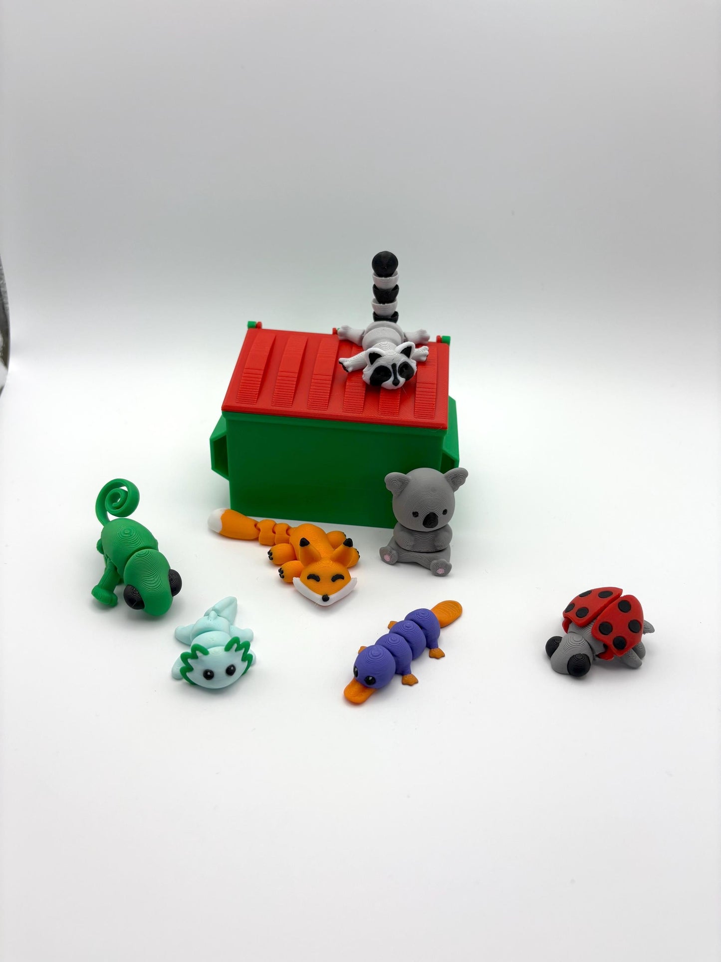 Dumpster Animals Articulated Fidget Toy - 5 Mini Mystery Animals Inside, Fun and Engaging Design, Eco-Friendly, Lightweight & Sturdy