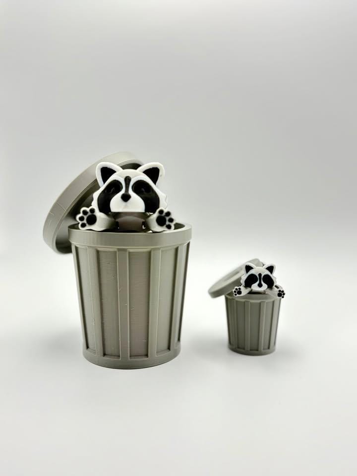 Cute Articulated Raccoon Small Trash Can - Interactive Fidget Toy, 3D-Printed PLA with Flexible Joints for Desk Decor and Fun